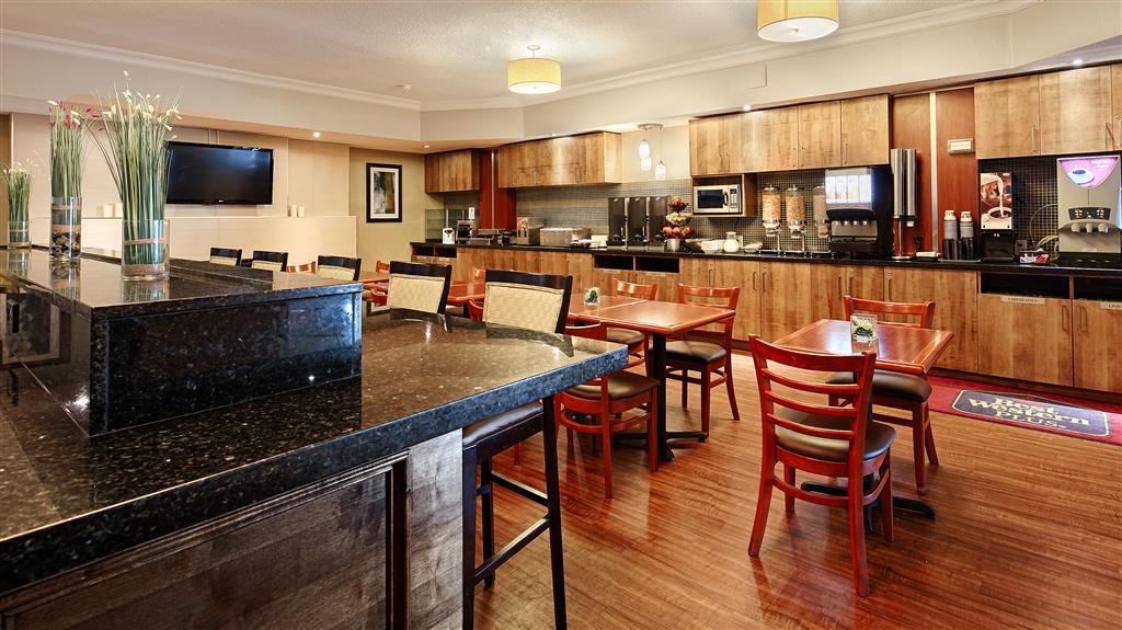 Quality Inn & Suites Brampton Esterno foto
