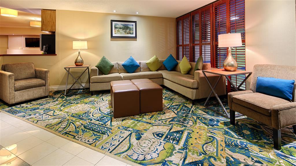 Quality Inn & Suites Brampton Esterno foto