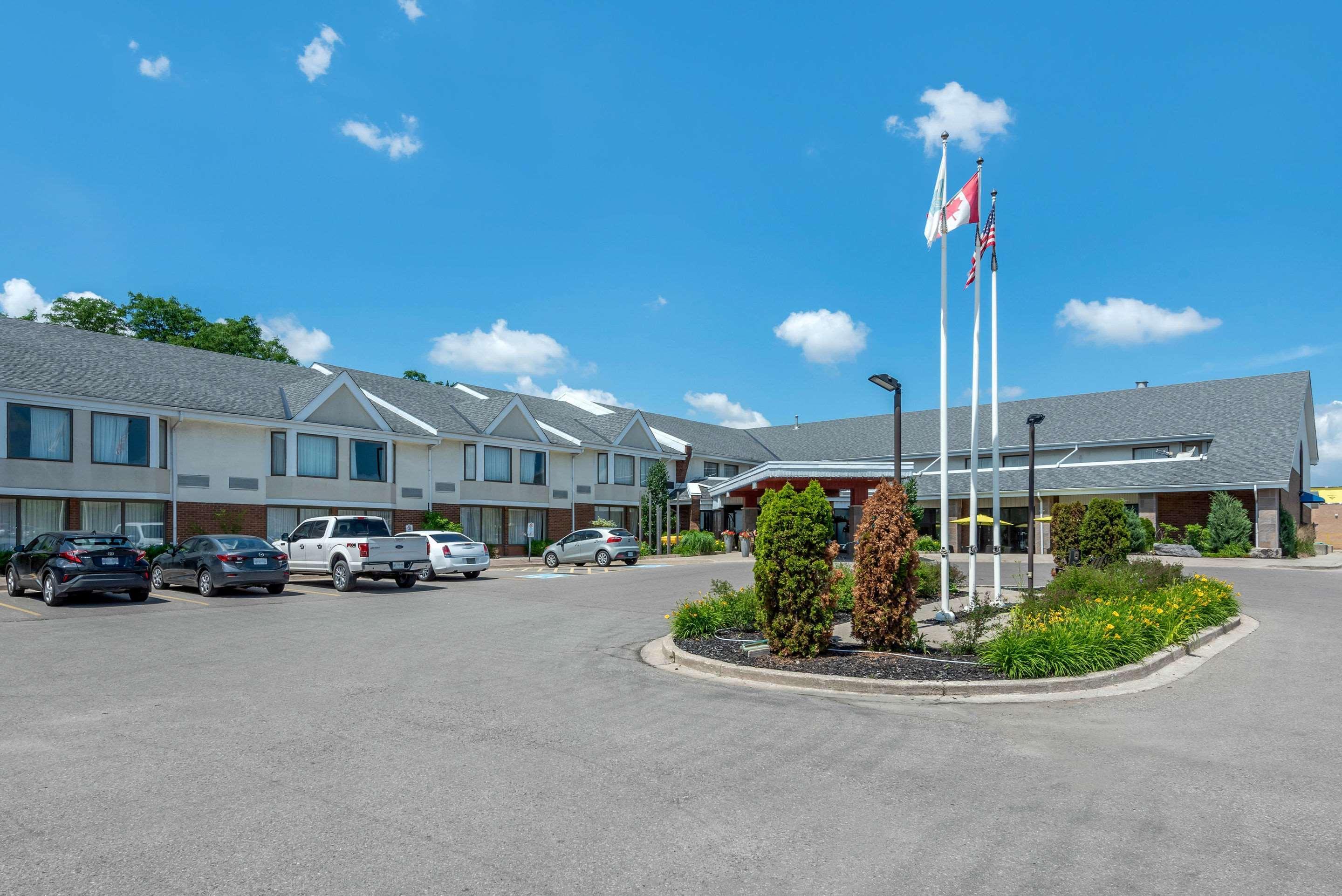 Quality Inn & Suites Brampton Esterno foto